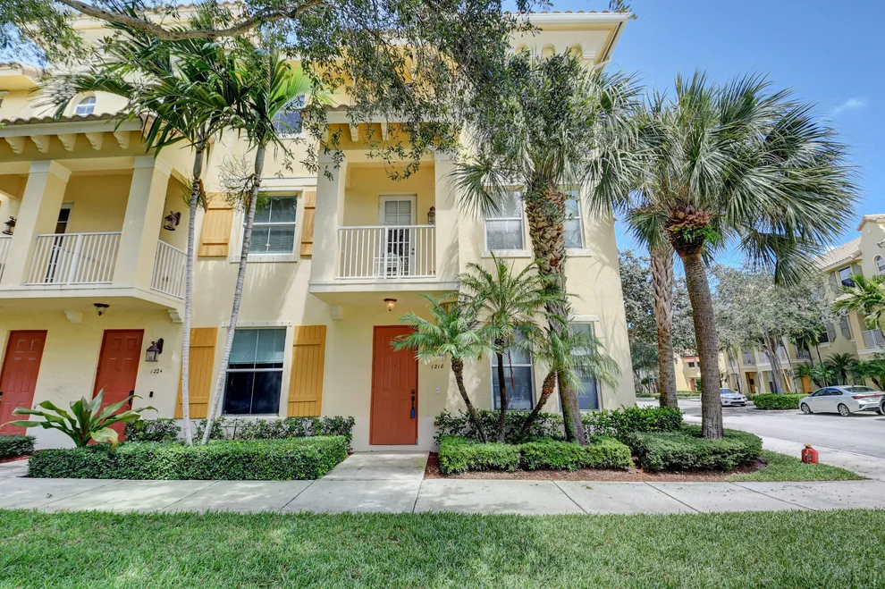 Unit for sale at 1218 Via Fatini, Boynton Beach, FL 33426