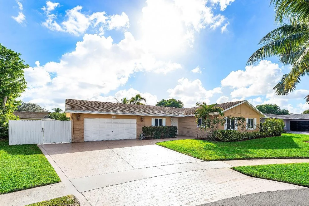 Unit for sale at 1540 SW 56th Avenue, Plantation, FL 33317