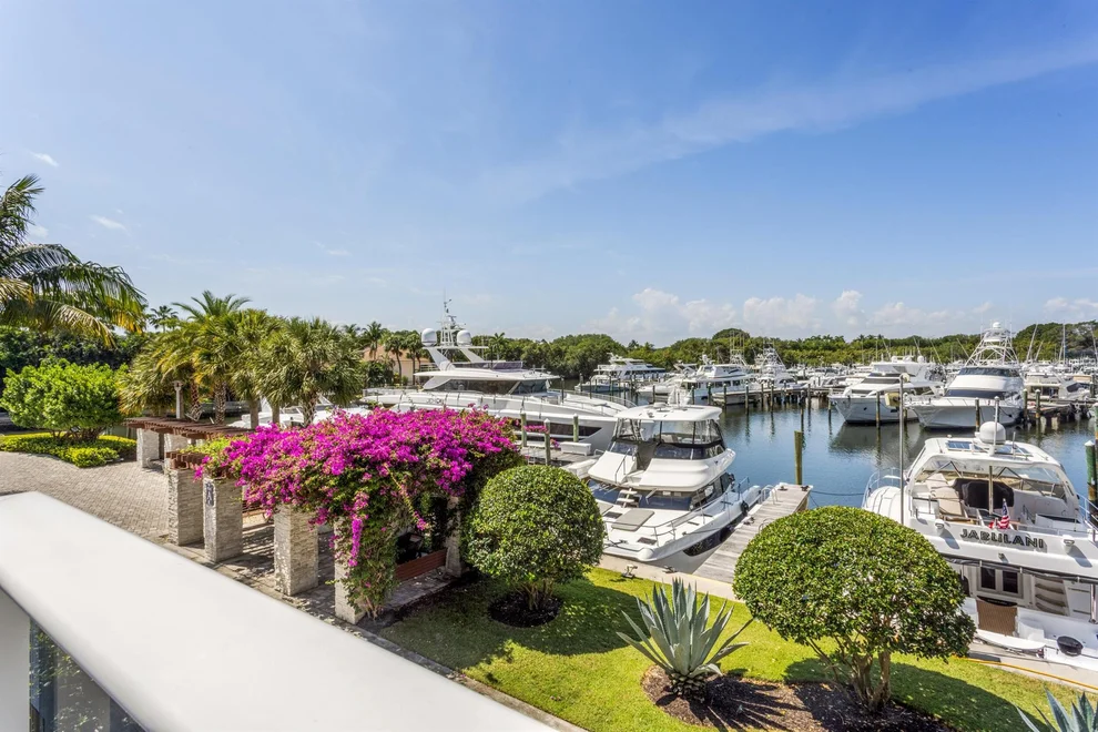 Unit for sale at 2700 Donald Ross Road, Palm Beach Gardens, FL 33410