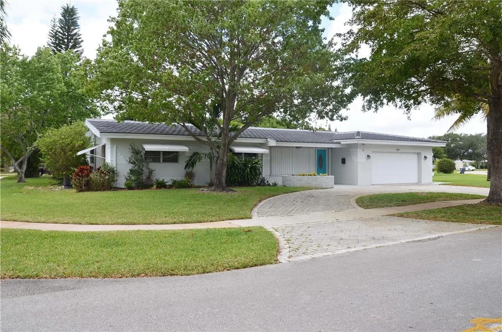 Unit for sale at 224 S 57th Avenue, Hollywood, FL 33023