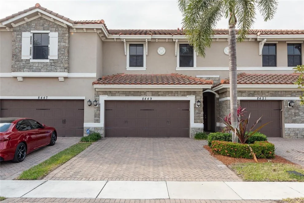 Unit for sale at 8449 Lakeview Trail, Parkland, FL 33076