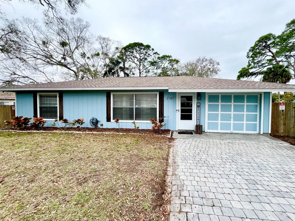 Unit for sale at 1745 42nd Avenue, Vero Beach, FL 32960