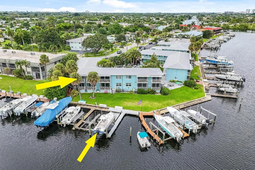 Unit for sale at 400 Northlake Court, North Palm Beach, FL 33408