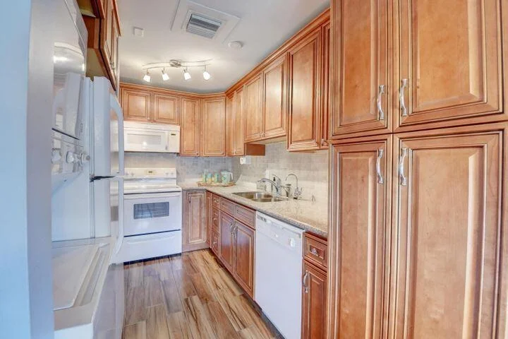 Unit for sale at 1131 Violet Terrace, Delray Beach, FL 33445