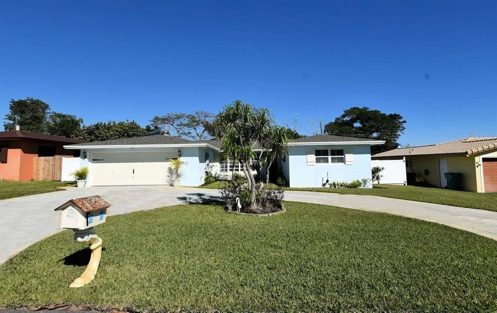 Unit for sale at 141 SW 24th Avenue, Boynton Beach, FL 33435