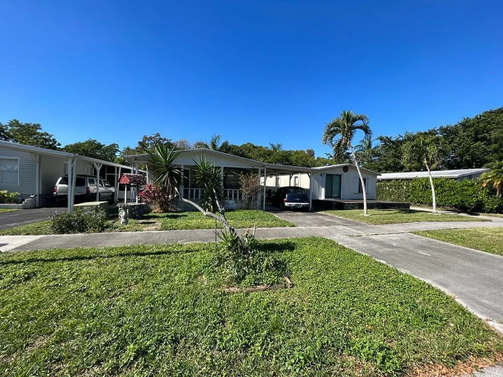 Unit for sale at 5051 SW 30th Way, Dania Beach, FL 33312