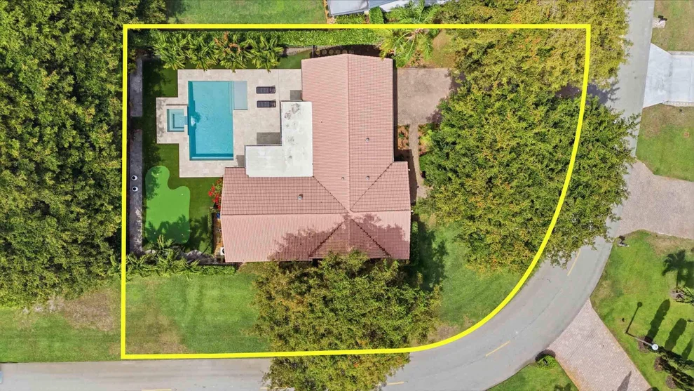Unit for sale at 6175 Celadon Circle, West Palm Beach, FL 33418