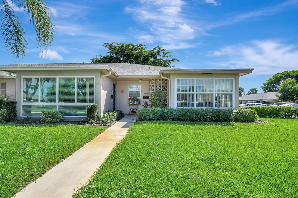 Unit for sale at 1335 High Point Boulevard W, Delray Beach, FL 33445