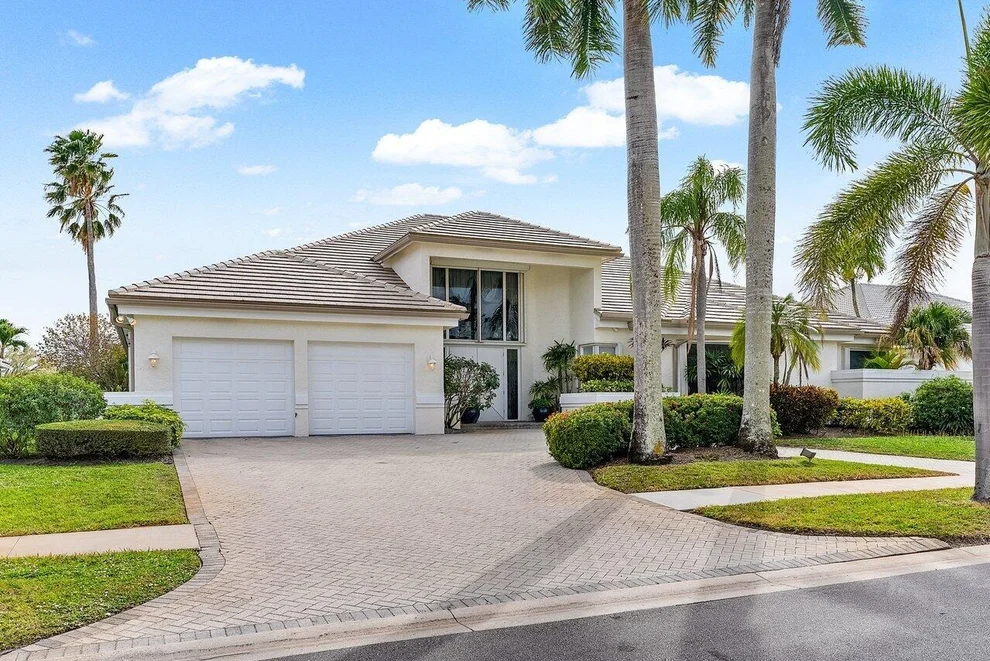 Unit for sale at 4816 Bocaire Boulevard, Boca Raton, FL 33487