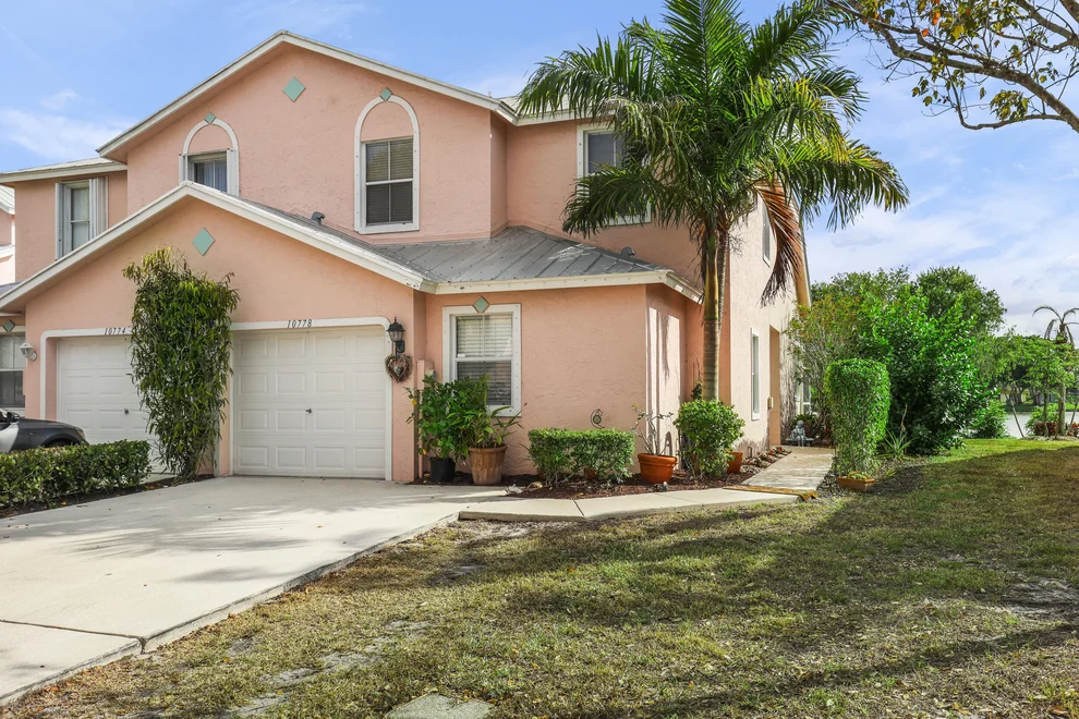Unit for sale at 10778 Pelican Drive, Wellington, FL 33414