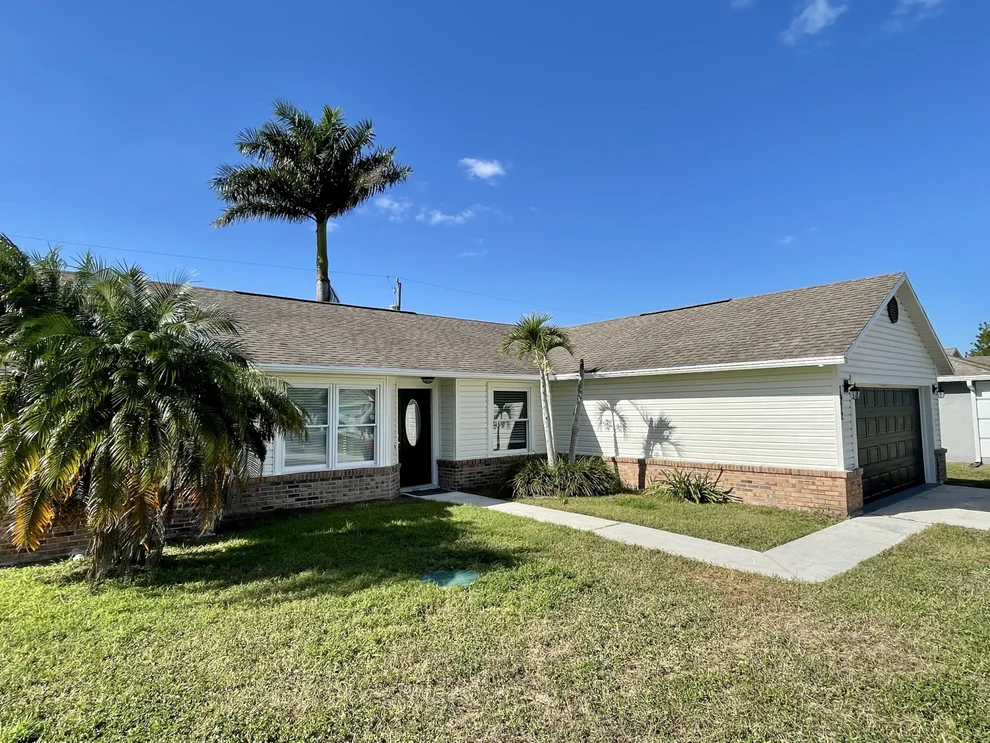 Unit for sale at 1972 SW Breezeway Street, Port St Lucie, FL 34953