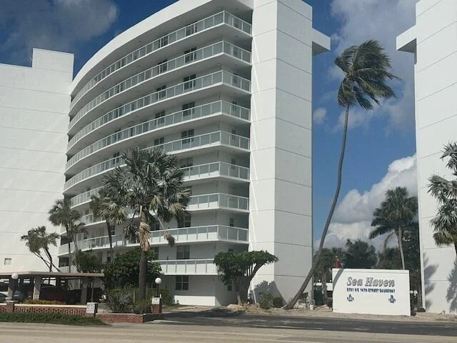 Unit for sale at 2731 NE 14th St Causeway NE, Pompano Beach, FL 33062