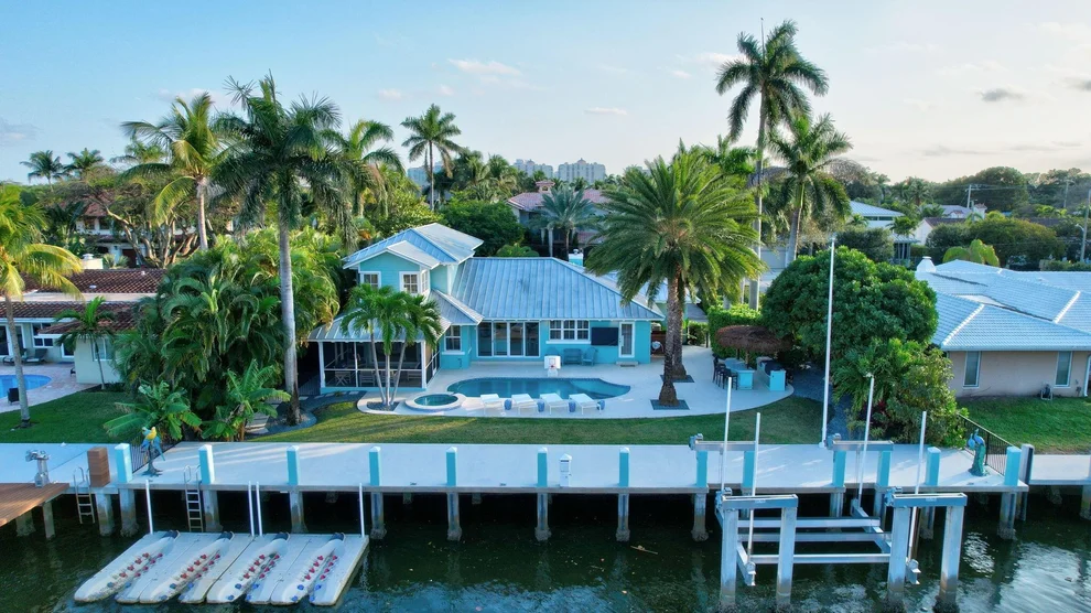 Unit for sale at 2727 NE 17th Street, Fort Lauderdale, FL 33305