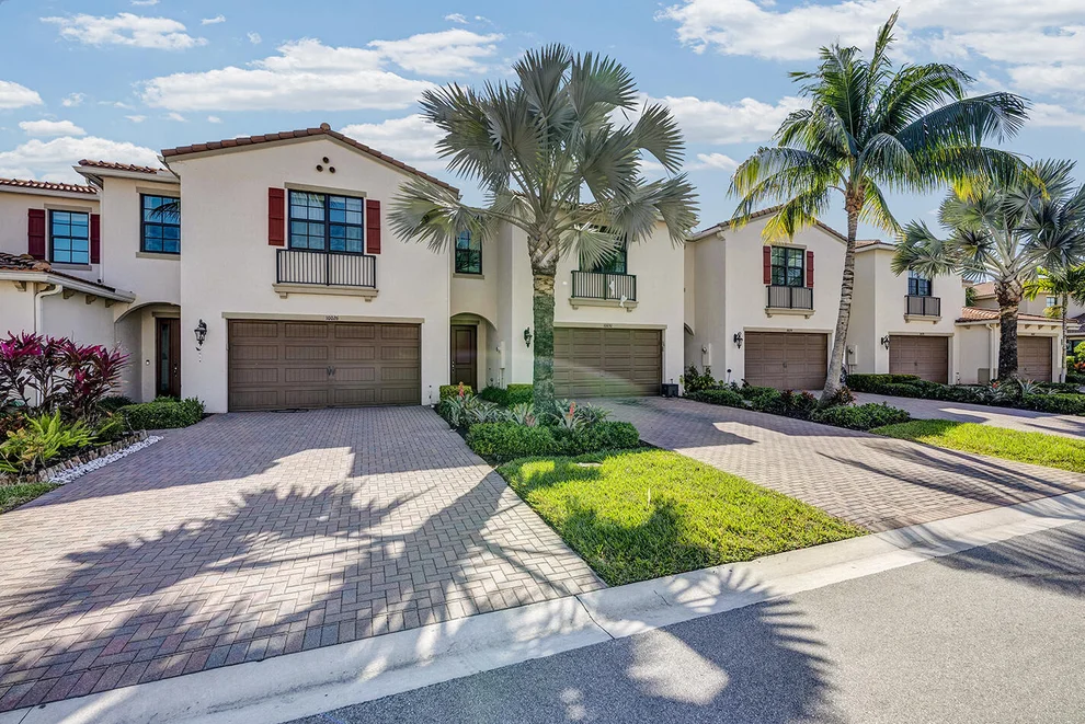Unit for sale at 10030 Akenside Drive, Boca Raton, FL 33428