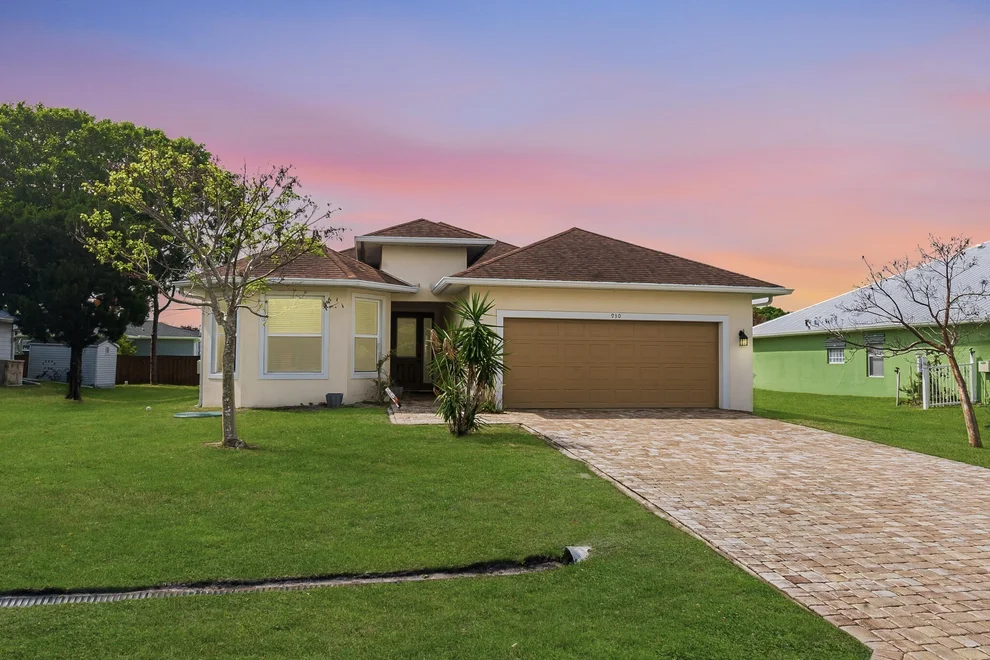 Unit for sale at 930 SW Versailles Avenue, Port St Lucie, FL 34953