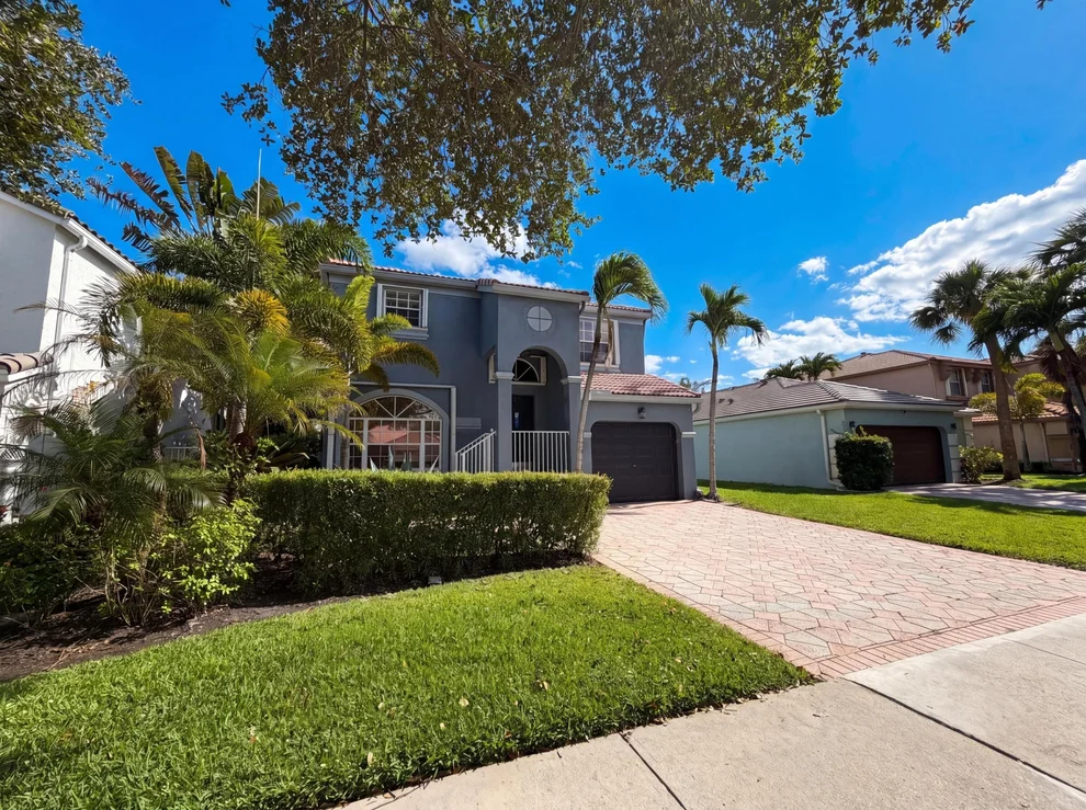 Unit for sale at 7722 Oak Grove, Lake Worth, FL 33467