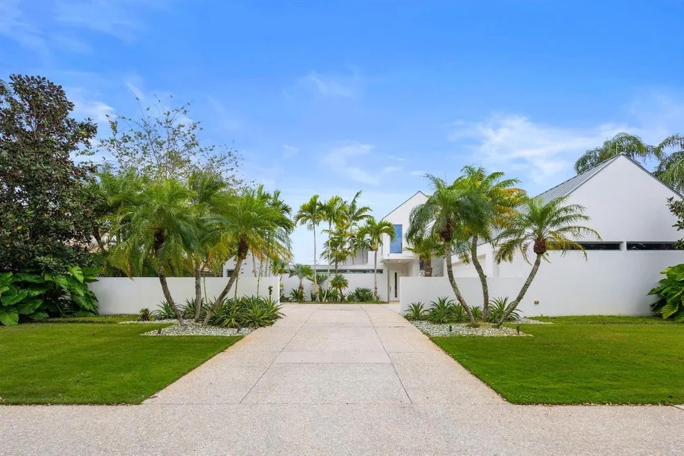 Unit for sale at 106 Sota Drive, Jupiter, FL 33458