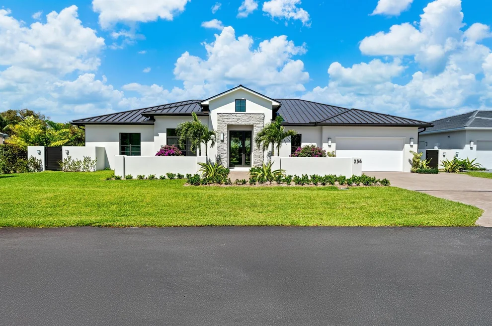 Unit for sale at 258 NE 17th Street, Delray Beach, FL 33444