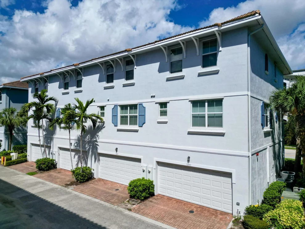 Unit for sale at 1247 Via De Fossi, Boynton Beach, FL 33426