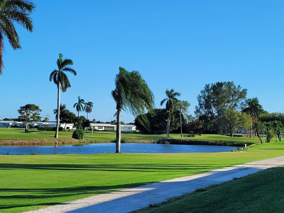 Unit for sale at 100 Golfview Terrace, Boynton Beach, FL 33426