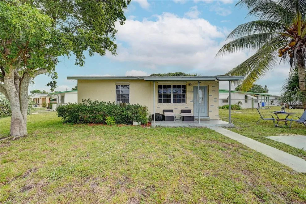 Unit for sale at 2500 NW 17th Street, Fort Lauderdale, FL 33311