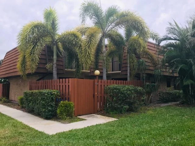 Unit for sale at 1302 Nebraska Avenue, Fort Pierce, FL 34950
