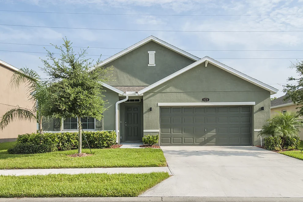 Unit for sale at 1479 Lexington Square SW, Vero Beach, FL 32962