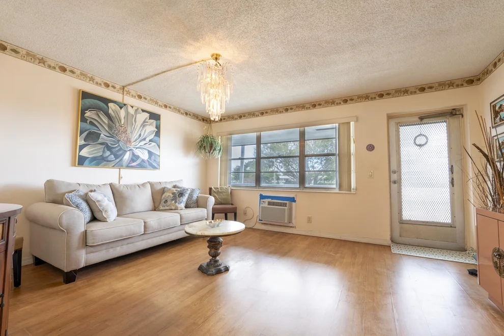 Unit for sale at 141 Northampton G, West Palm Beach, FL 33417