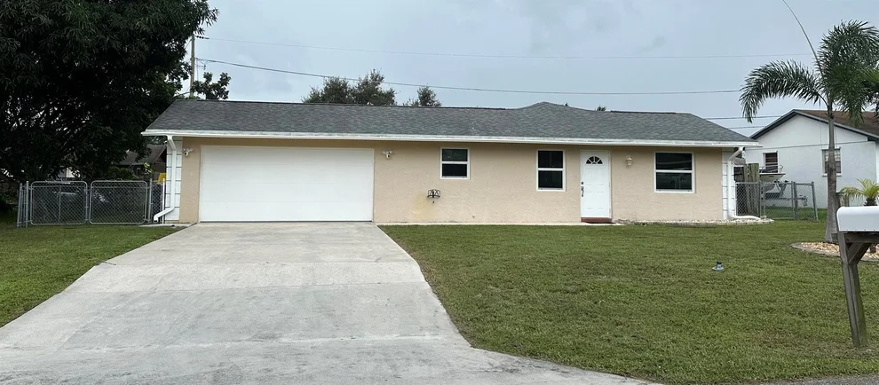 Unit for sale at 3298 Plaza Place, Lake Worth, FL 33462