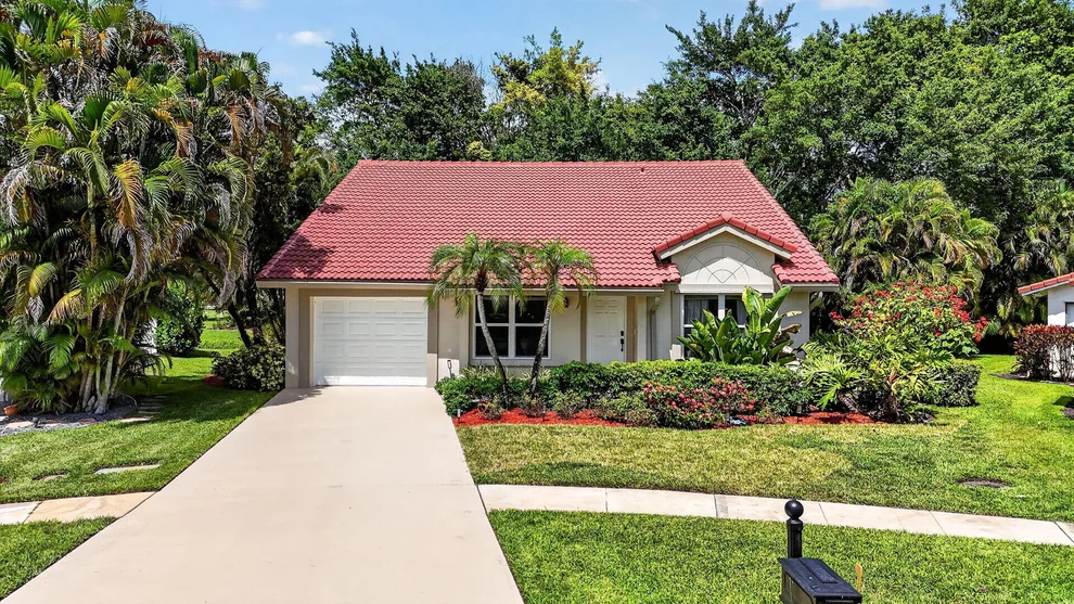 Unit for sale at 19536 Sea Pines Way, Boca Raton, FL 33498