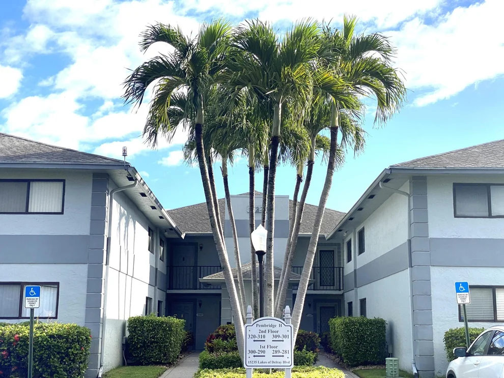 Unit for sale at 15235 Lakes Of Delray Boulevard, Delray Beach, FL 33484