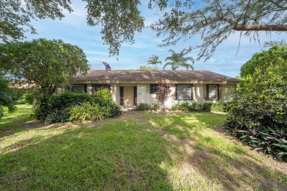 Unit for sale at 2259 Nova Village Drive, Davie, FL 33317