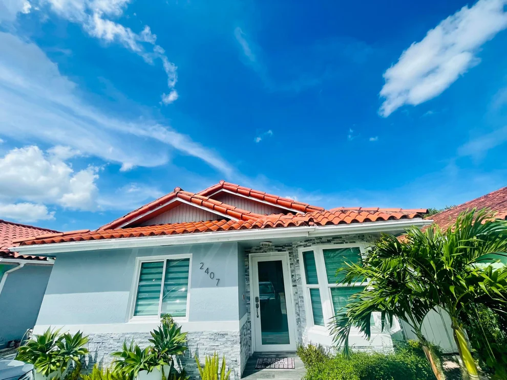 Unit for sale at 2407 W 73rd Place Place, Hialeah, FL 33016