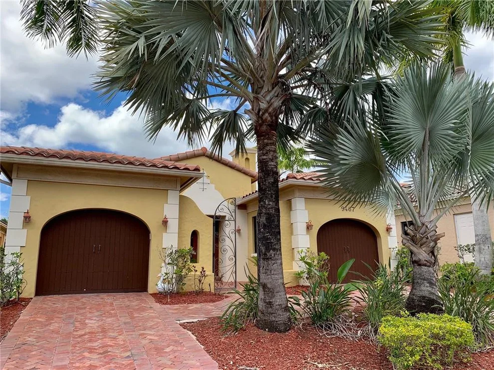 Unit for sale at 9467 Satinleaf Place, Parkland, FL 33076