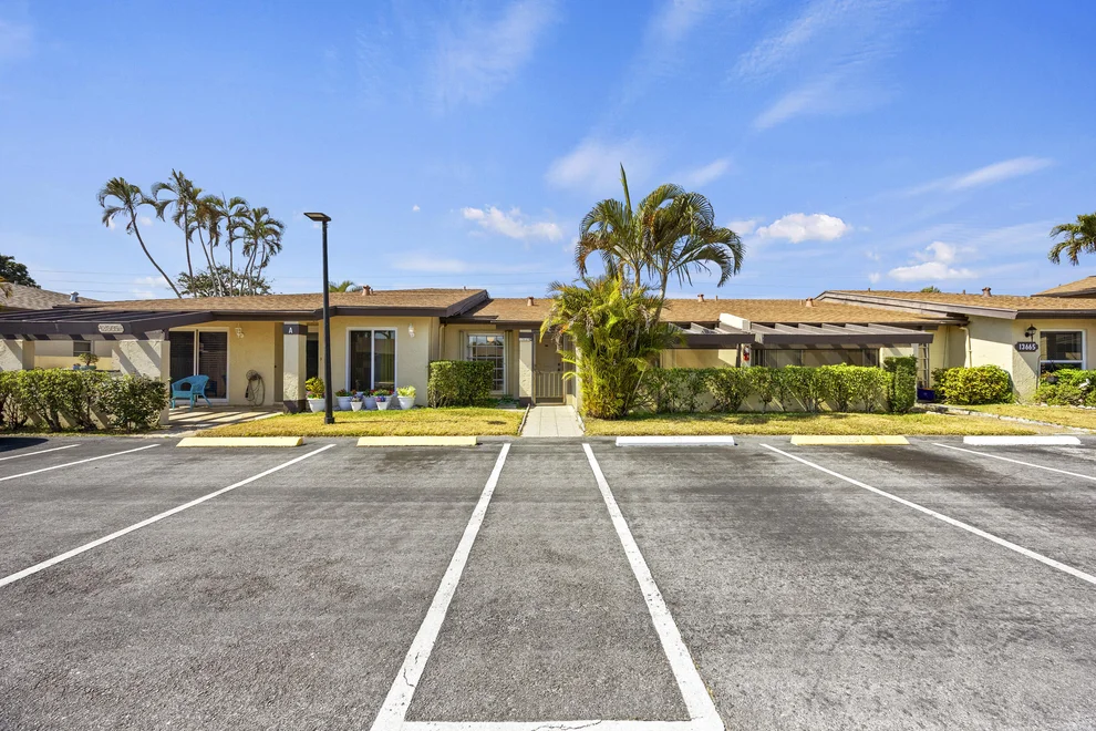 Unit for sale at 13665 Via Aurora, Delray Beach, FL 33484