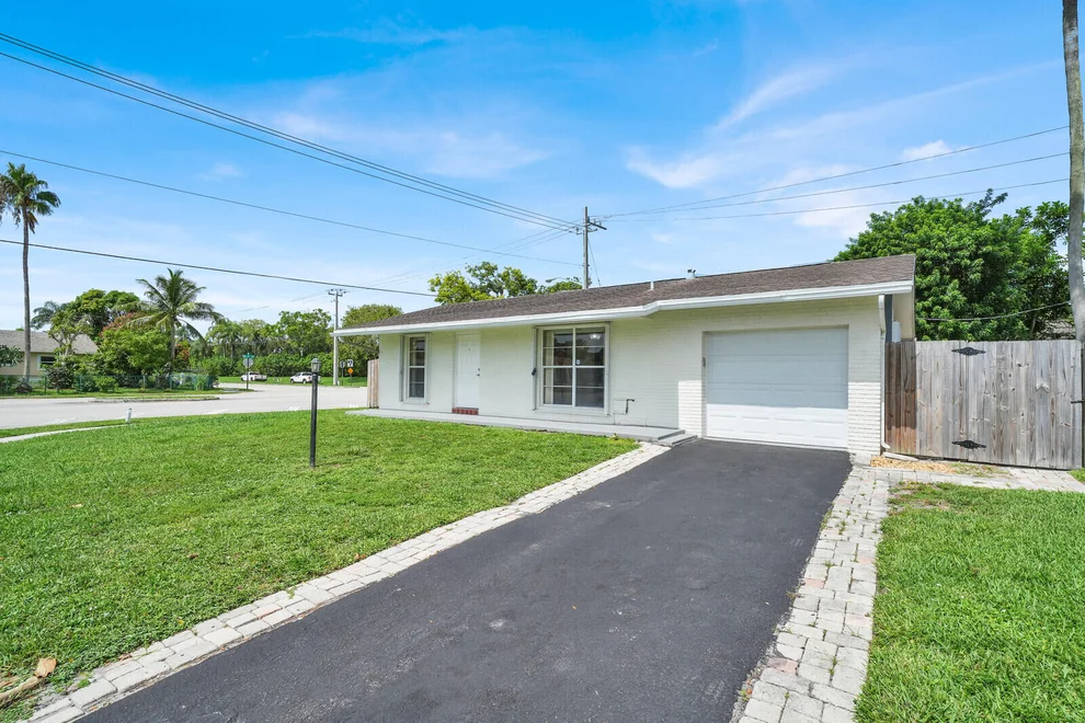 Unit for sale at 22229 SW 65TH Terrace, Boca Raton, FL 33428
