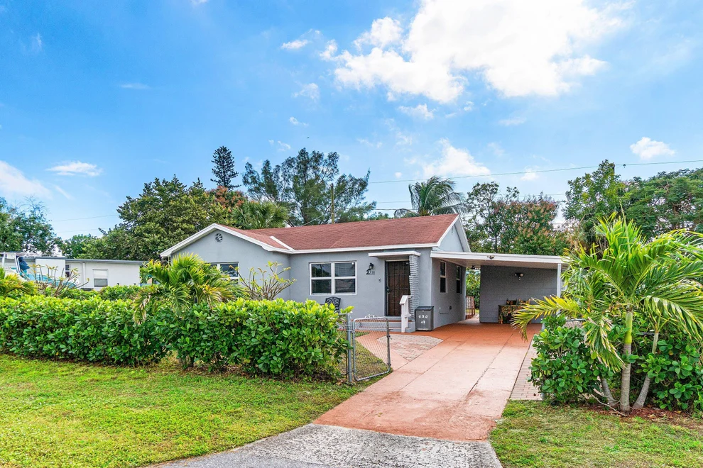 Unit for sale at 930 43rd Street, West Palm Beach, FL 33407