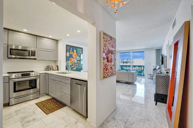 Unit for sale at 401 NE 14th Avenue, Hallandale, FL 33009