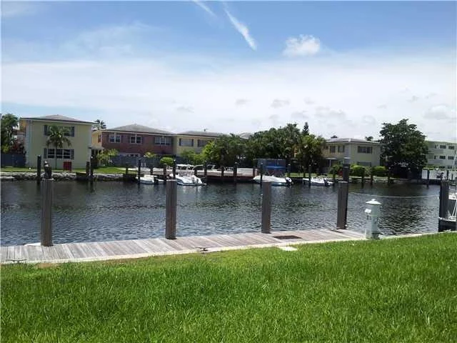 Unit for sale at 1500 SE 14th Street, Fort Lauderdale, FL 33316