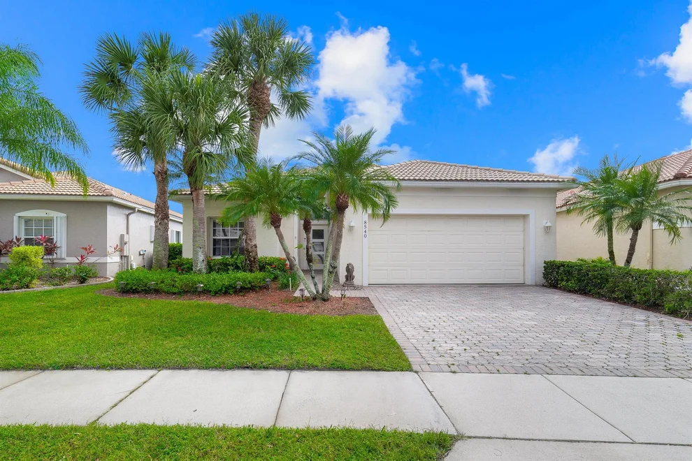 Unit for sale at 8540 Pine Cay, West Palm Beach, FL 33411