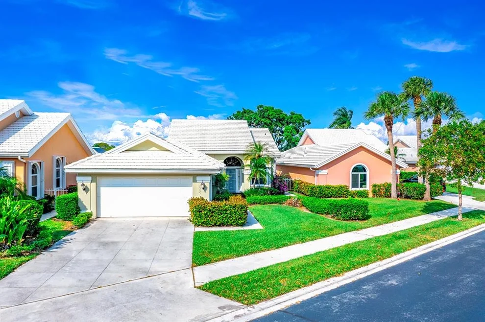 Unit for sale at 2330 Saratoga Bay Drive, West Palm Beach, FL 33409