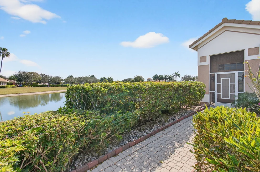 Unit for sale at 6862 Swansea Lane, Boynton Beach, FL 33472