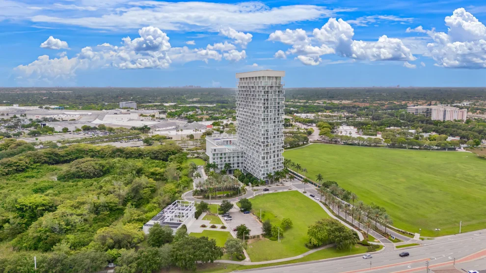 Unit for sale at 2000 Metropica Way, Sunrise, FL 33323
