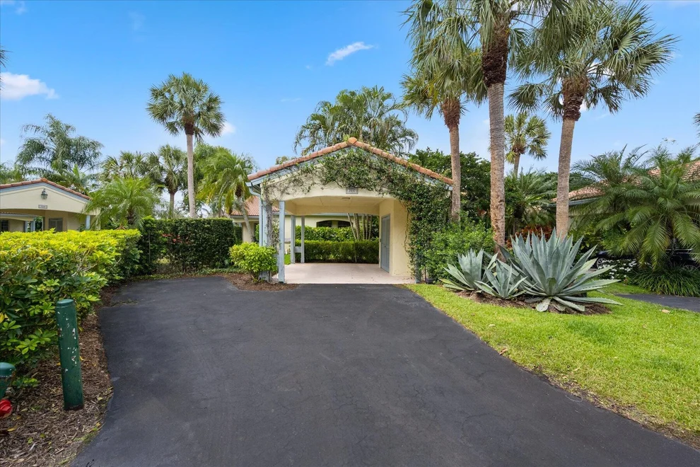 Unit for sale at 2537 Vista Del Prado Drive, Wellington, FL 33414