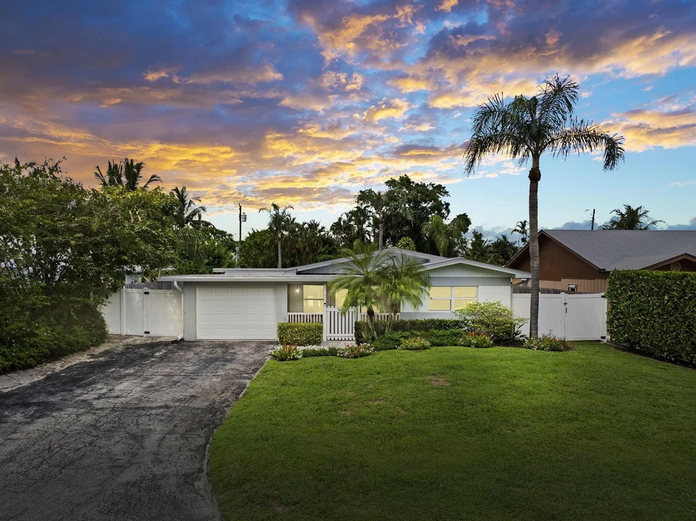 Unit for sale at 985 SW 29th Terrace, Palm City, FL 34990