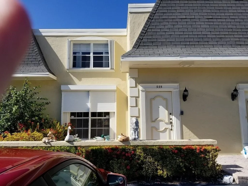 Unit for sale at 935 NE 24th Avenue, Hallandale Beach, FL 33009