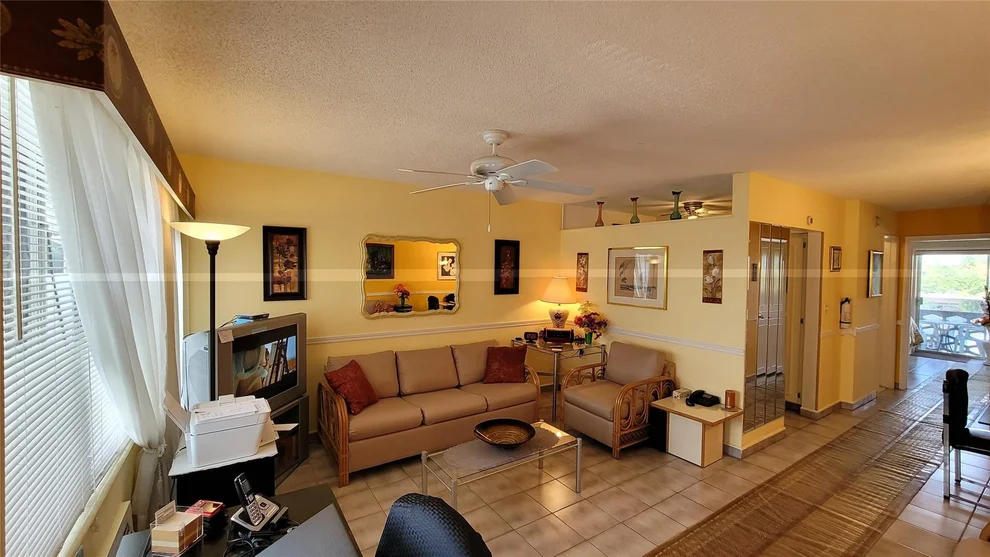 Unit for sale at 15610 NE 6th Avenue, Miami, FL 33162