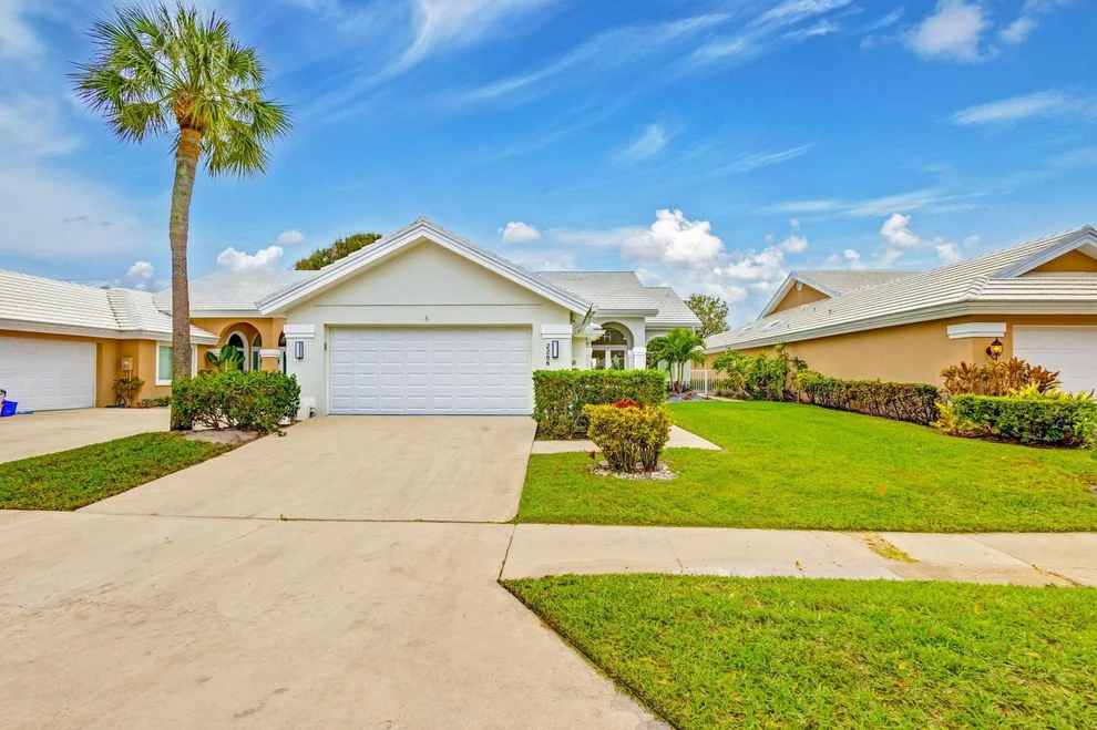 Unit for sale at 2286 Saratoga Bay Drive, West Palm Beach, FL 33409
