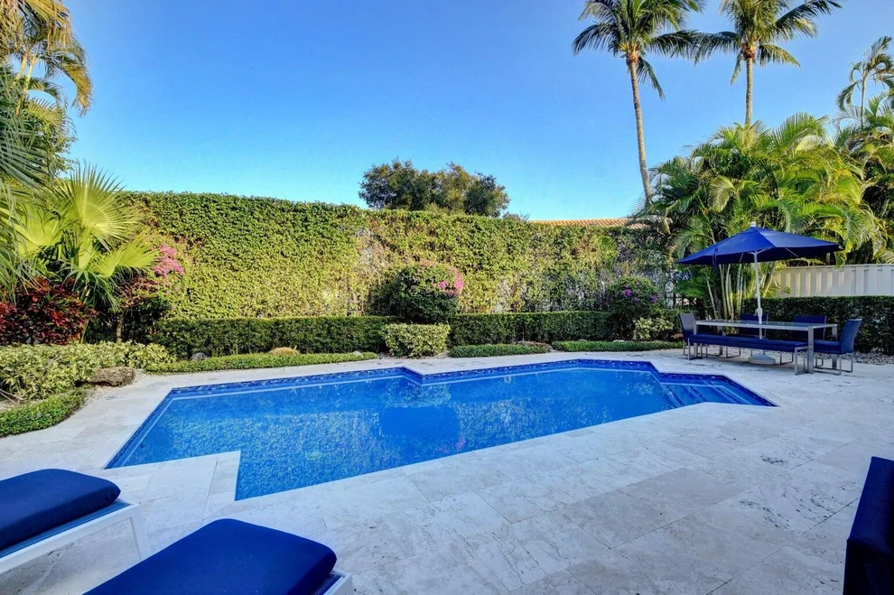 Unit for sale at 6370 NW 24th Avenue, Boca Raton, FL 33496
