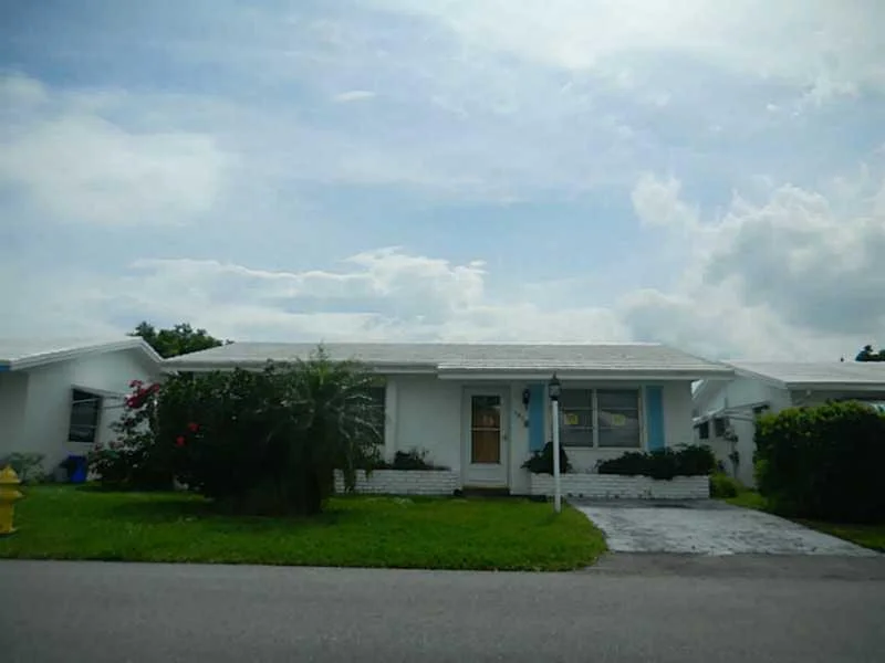 Unit for sale at 140 NW 28th Court, Pompano Beach, FL 33064
